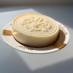 Vintage 🇫🇷French Porcelain Ashtray w "au galeries lafatte paris" gold and pink